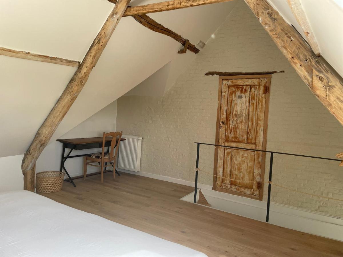 Oedelem De Wabisabiboerderij Bed & Breakfast エクステリア 写真
