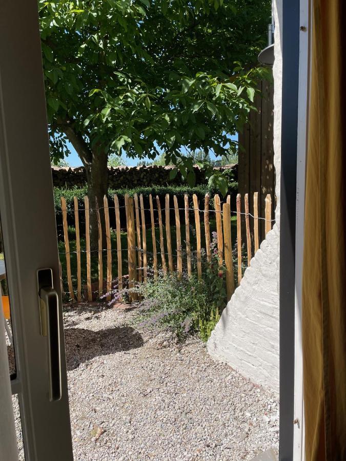 Oedelem De Wabisabiboerderij Bed & Breakfast エクステリア 写真